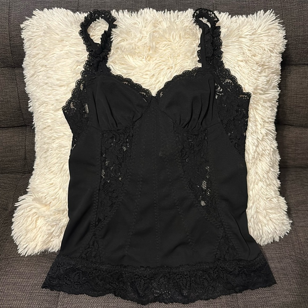 D & G lingerie top
